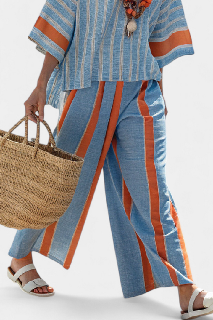 VELMERE | TOP STRIATO IN TERRACOTTA SOPHISTICATO E PANTALONI IN LINO