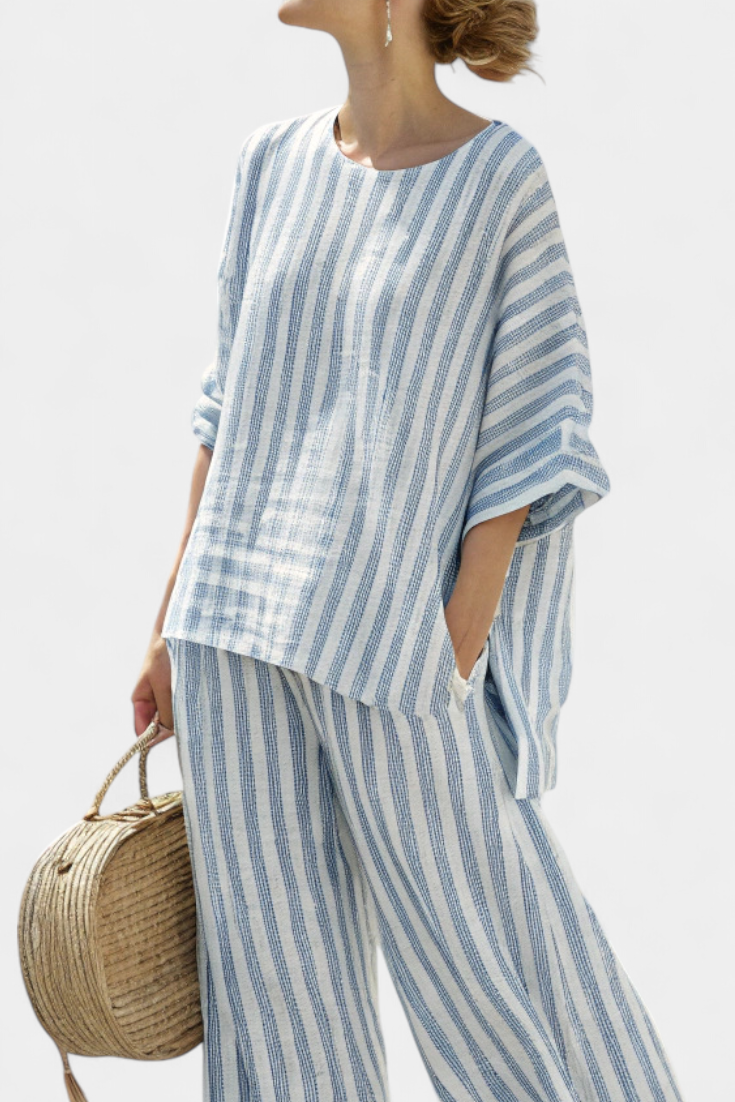 RENSLEIGH | TOP IN LINO STRIATO BLU SOPHISTICATO E PANTALONI RILASSATI