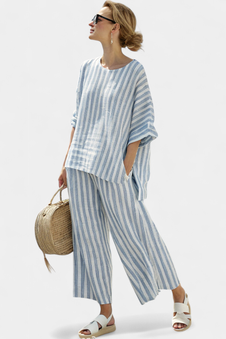 RENSLEIGH | TOP IN LINO STRIATO BLU SOPHISTICATO E PANTALONI RILASSATI