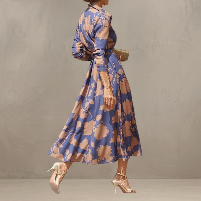 LYNN | ABITO ELEGANTE CON SCOLLO A V